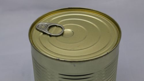 未開封の缶詰
